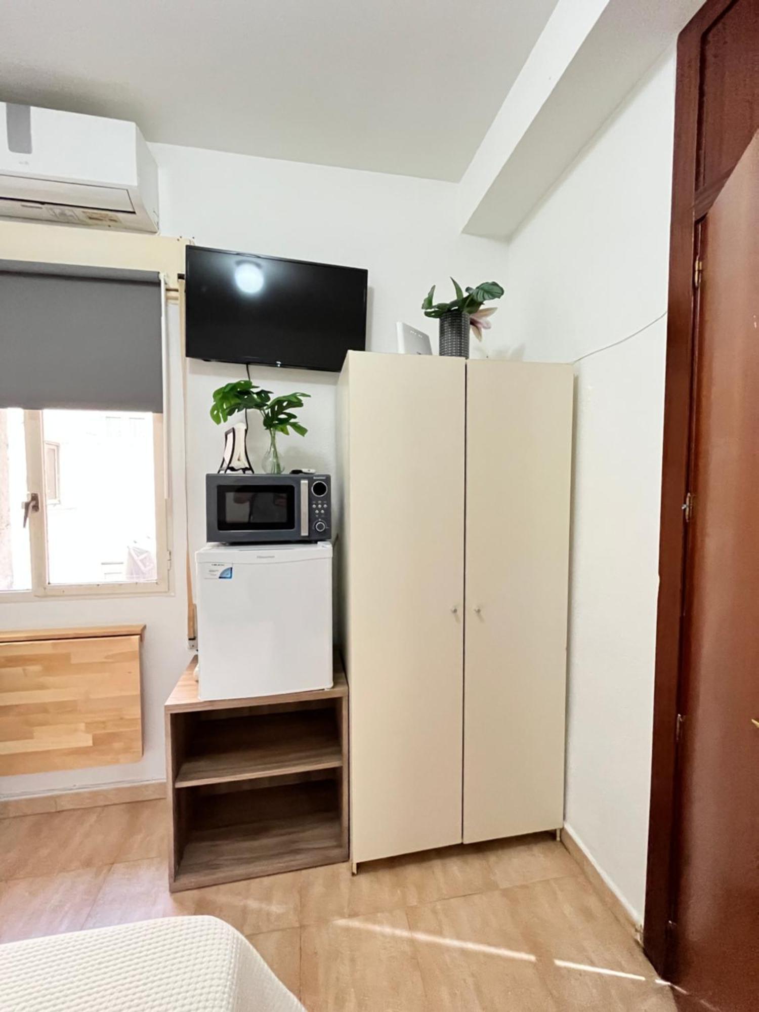 Estudio Augusto Acogedor 2 Temporal Madrid Ngoại thất bức ảnh